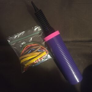 Purple Hand Pump with Balloon Set NWOT